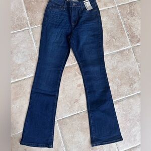 NWT No Boundaries Women's Mid Rise Stretch Bootcut Jeans Dark Wash Size 6